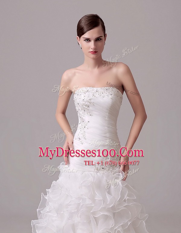 White Column/Sheath Beading and Appliques and Ruffles and Ruching Wedding Gown Lace Up Organza Sleeveless With Train