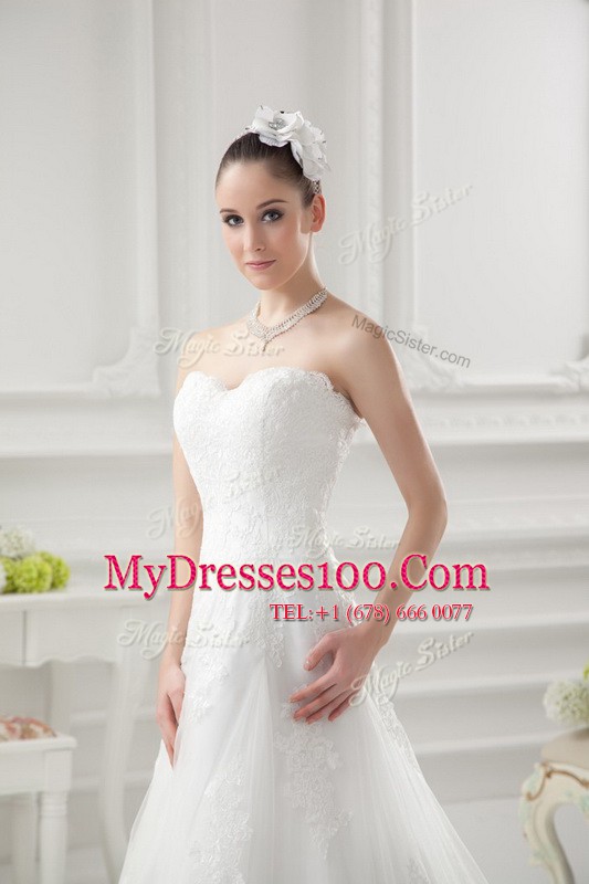 Sweetheart Sleeveless Wedding Gown Sweep Train Lace and Appliques White Tulle