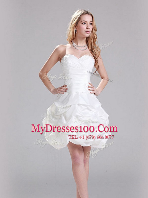 Free and Easy Sleeveless Ruffles Zipper Bridal Gown