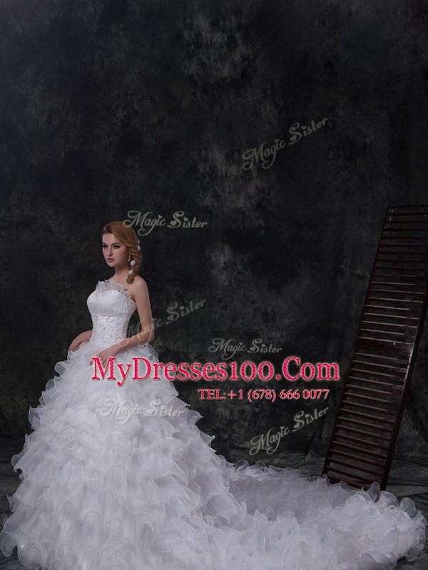 Edgy Scoop Lace Up Wedding Dress White for Wedding Party with Beading and Ruffles Chapel Train