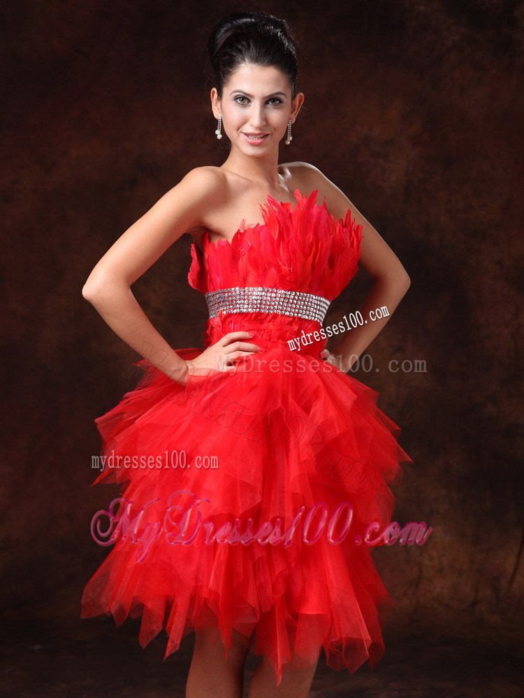 Red Feather and Beading Decorate Prom Dress for Cocktail