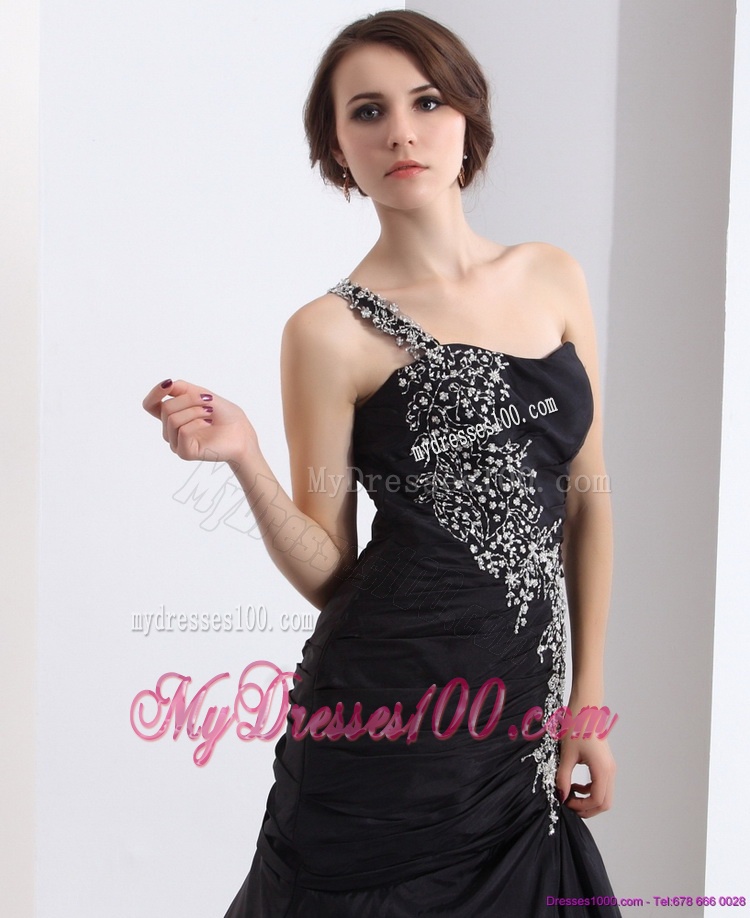 2016 Romantic One Shoulder Evening Dress with Brush Train