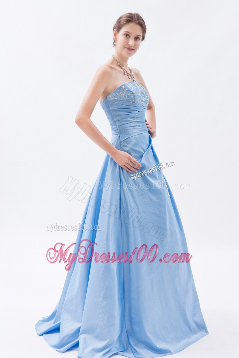 Appliques and Pleats Decorate Baby Blue Prom Dresses
