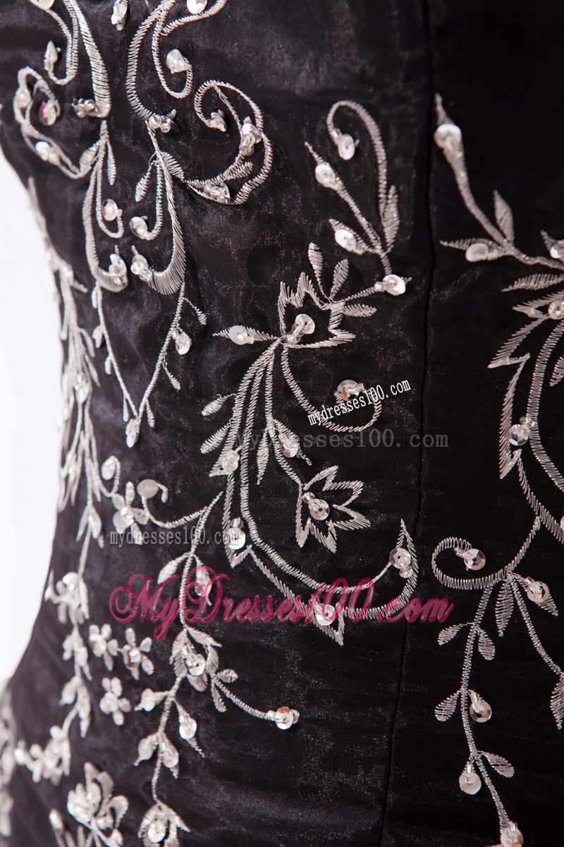 Embroidery and Organza Pick-ups Decorate Black Prom Gown