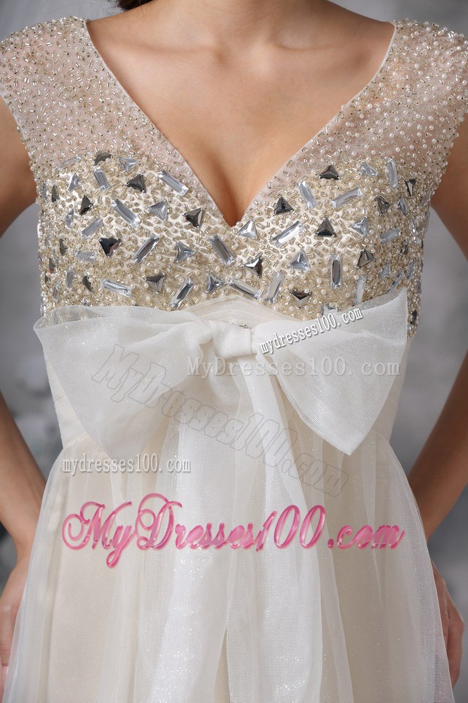 White Empire V-neck Beading Designed Prom Dress With Bow
