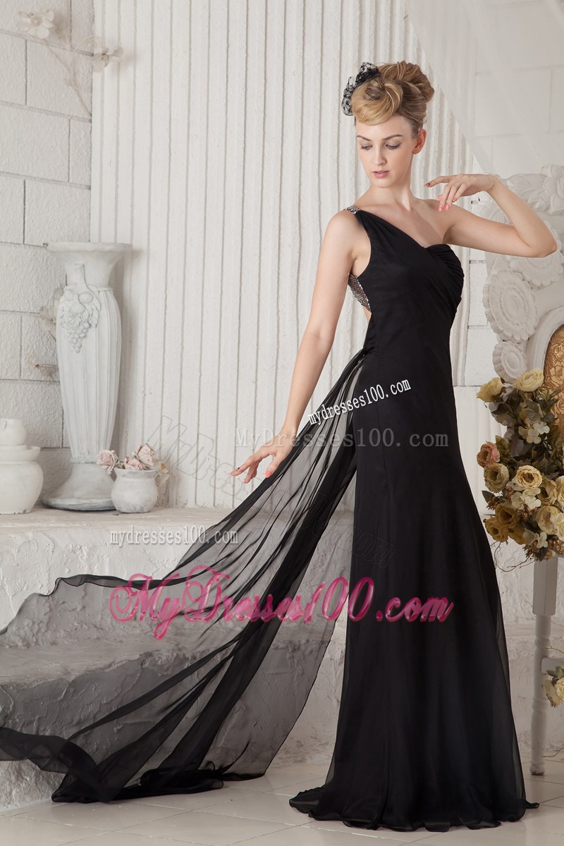 Asymmetrical Black Column Brush Train Prom Dresses