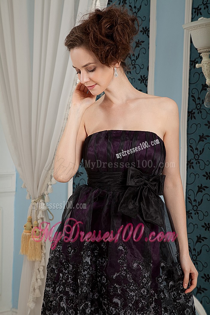 Knee-length Ruched and Appliqued Prom Dresses with Bowknot