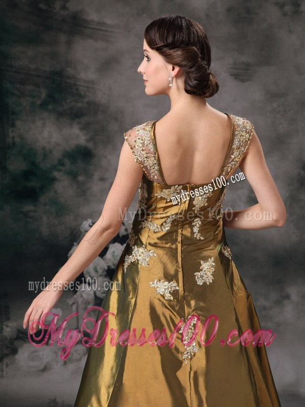 Brown Princess Prom Gown with Straps and Appliques
