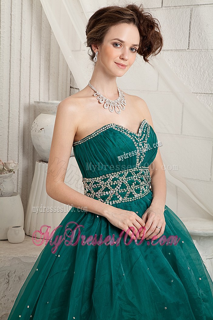 Green A-line Organza Dresses for Prom with Beading