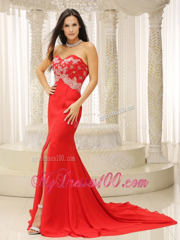 High Slit Sweetheart Appliques Decorate For Celebrity Prom Dress