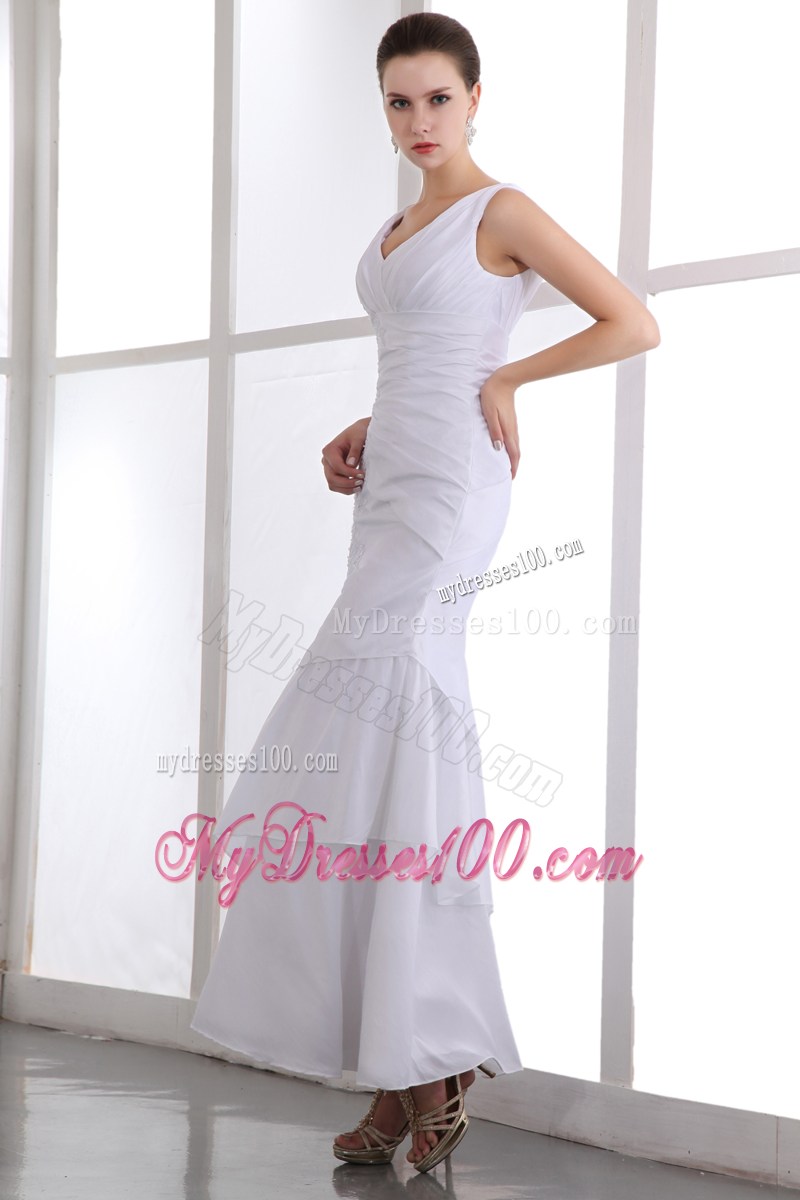 V-neck White Column Prom Dresses of Ankle-length