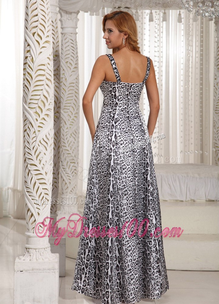 Customize Leopard V-neck Empire Prom Dress For Graduation