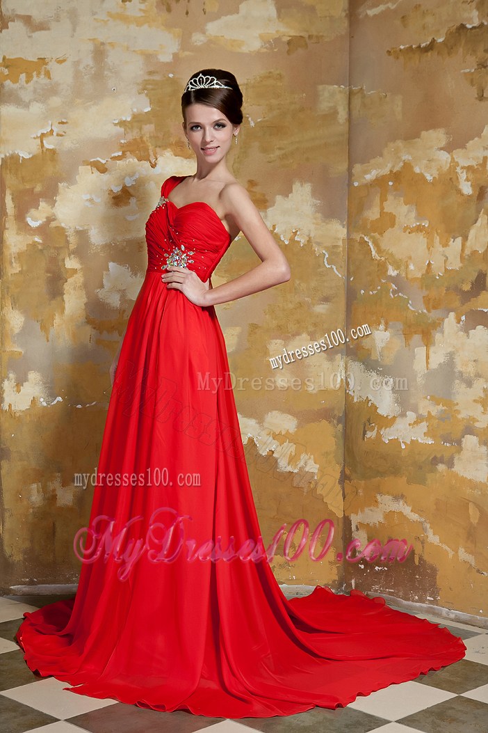 Beaded and Ruched Red Dresses for Prom with Watteau Train