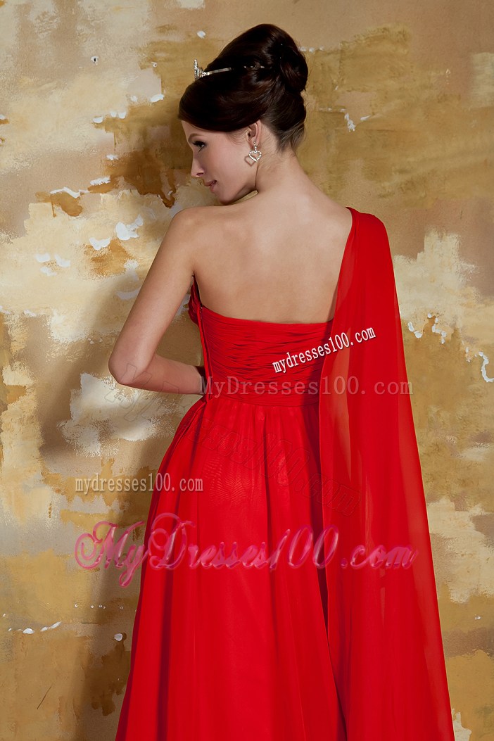 Beaded and Ruched Red Dresses for Prom with Watteau Train