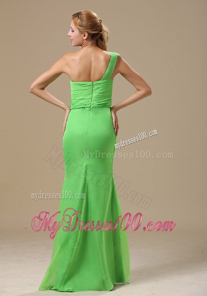 High Slit One Shoulder and Ruched For Spring Green Prom Dress