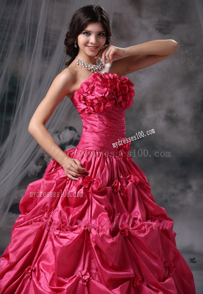 Hand Made Flowers Quinceanera Dress with Pick-ups and Flowers Neckline