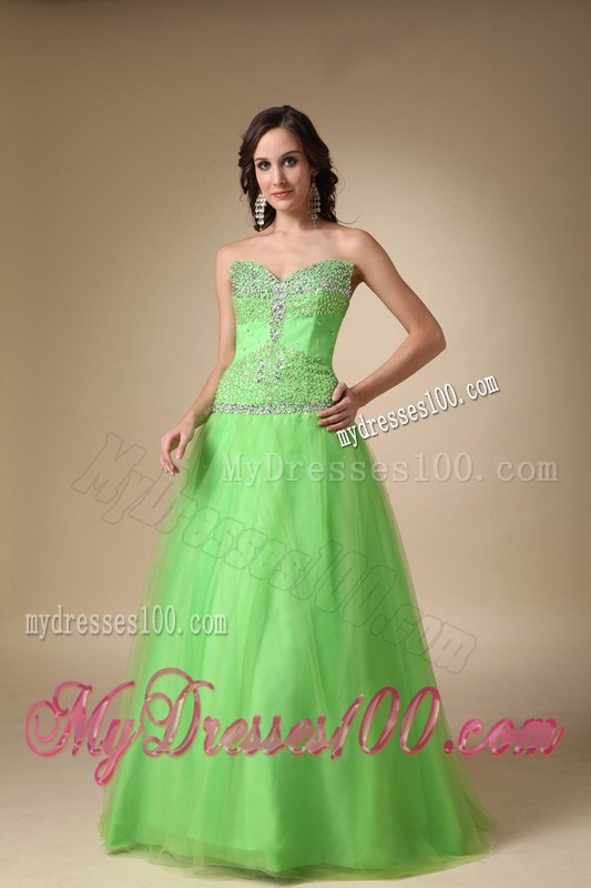 New Style Spring Green Puffy Prom Dress Decorated with Shining Jewelries