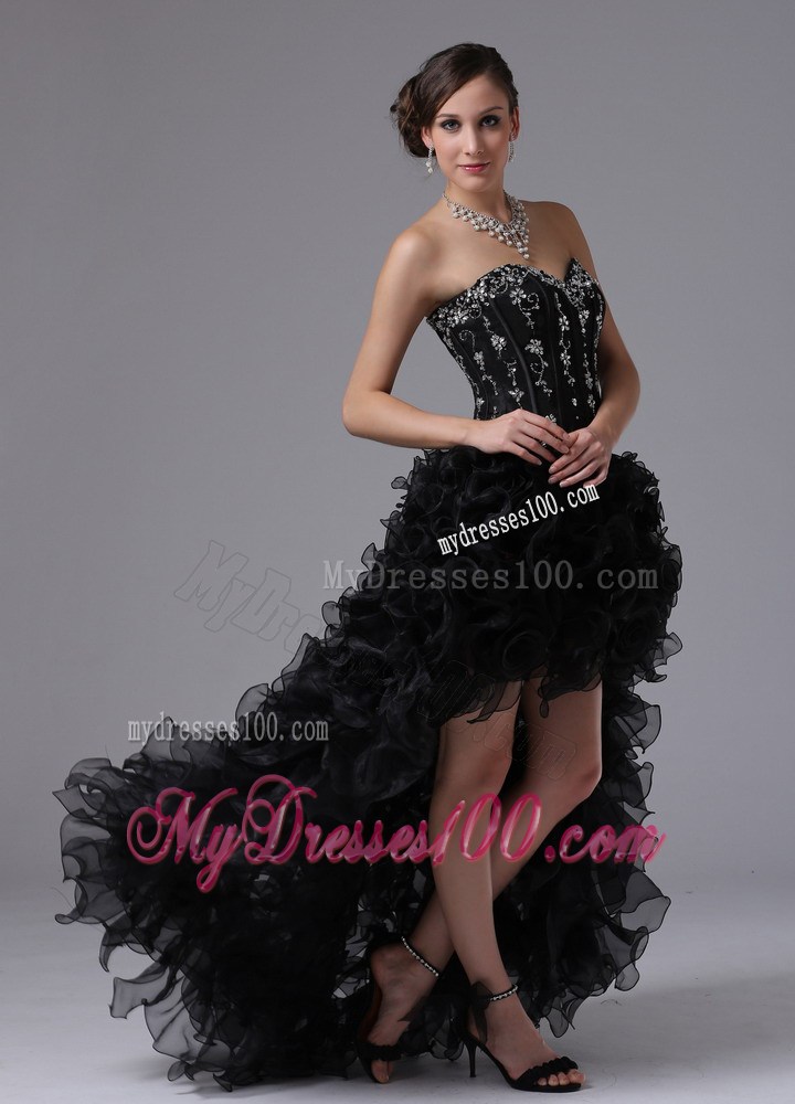 Black Hi-lo Beaded Appliques Dress for Prom with Ruffles and Sweep Train