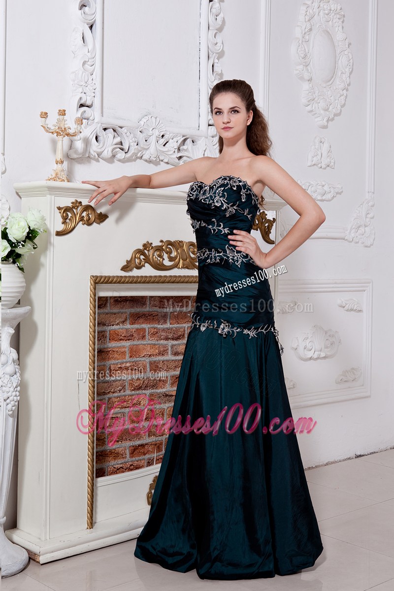 Ruches and Embroidery Accent Green Dresses for Prom