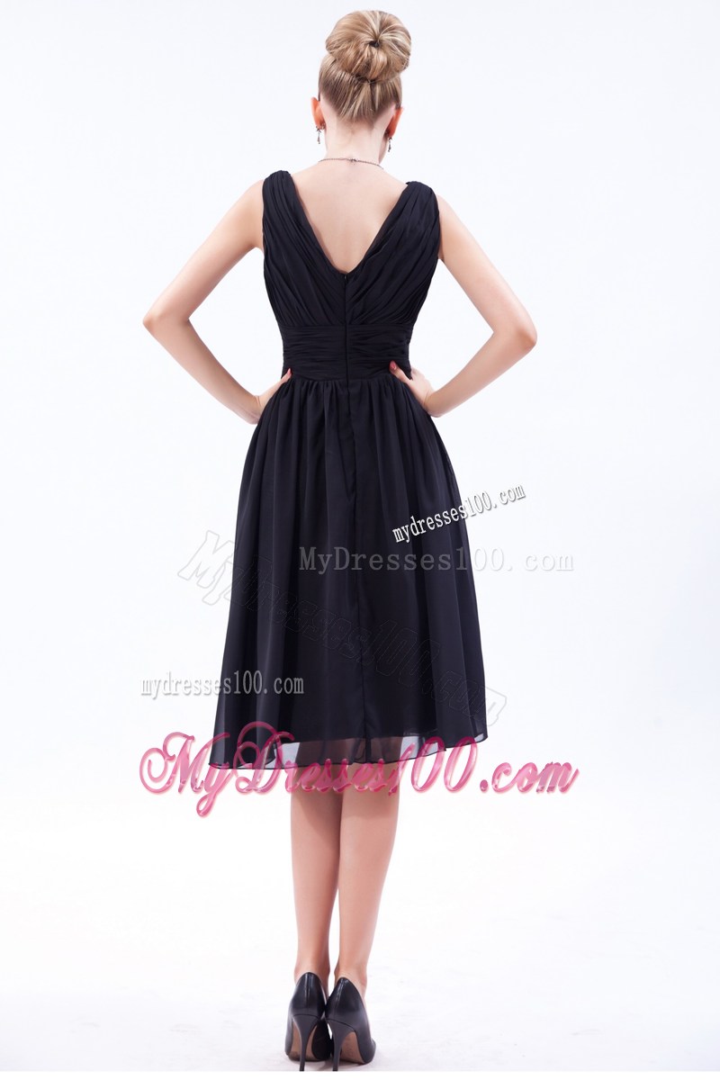 V-neck Knee-Length Black Chiffon Dresses for Prom