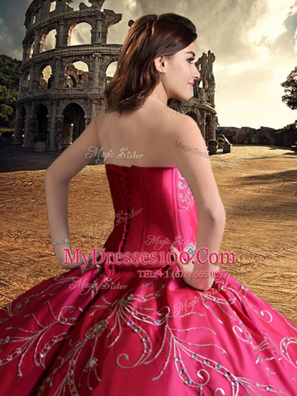 Enchanting Sleeveless Lace Up Floor Length Beading and Embroidery Ball Gown Prom Dress