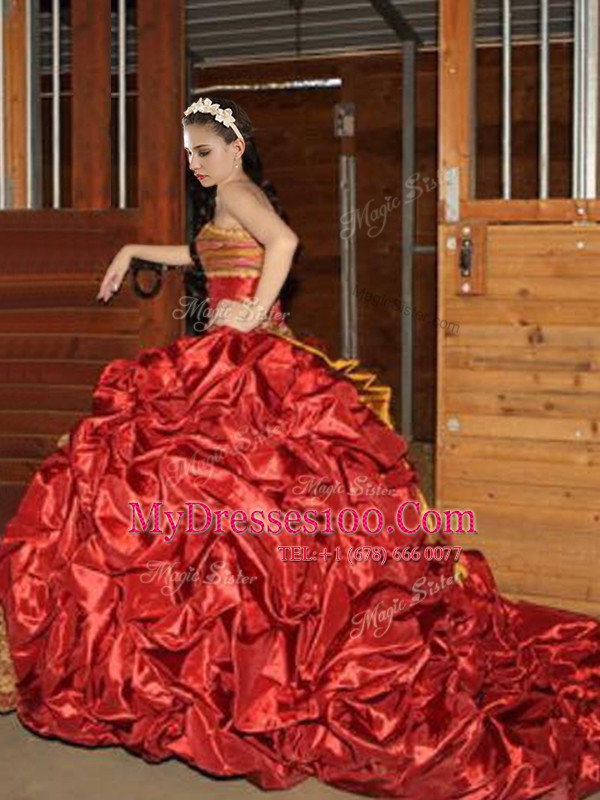 Amazing Pick Ups Ruffled With Train Burgundy Vestidos de Quinceanera Sweetheart Sleeveless Court Train Lace Up