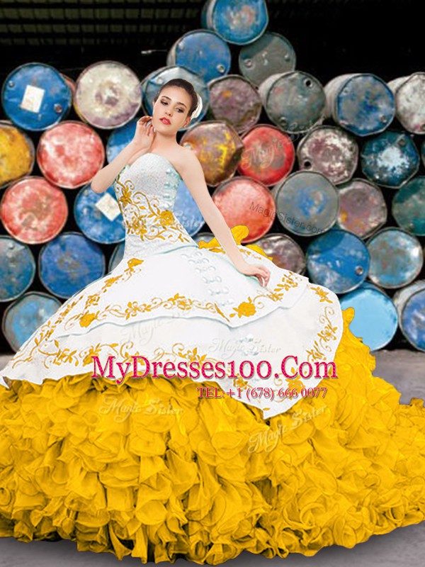 Best Selling Yellow And White Ball Gowns Sweetheart Sleeveless Organza Floor Length Lace Up Appliques and Embroidery and Ruffles Quince Ball Gowns