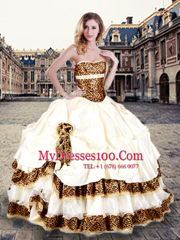 Floor Length Lace Up Ball Gown Prom Dress Champagne for Military Ball and Sweet 16 and Quinceanera with Pick Ups and Hand Made Flower