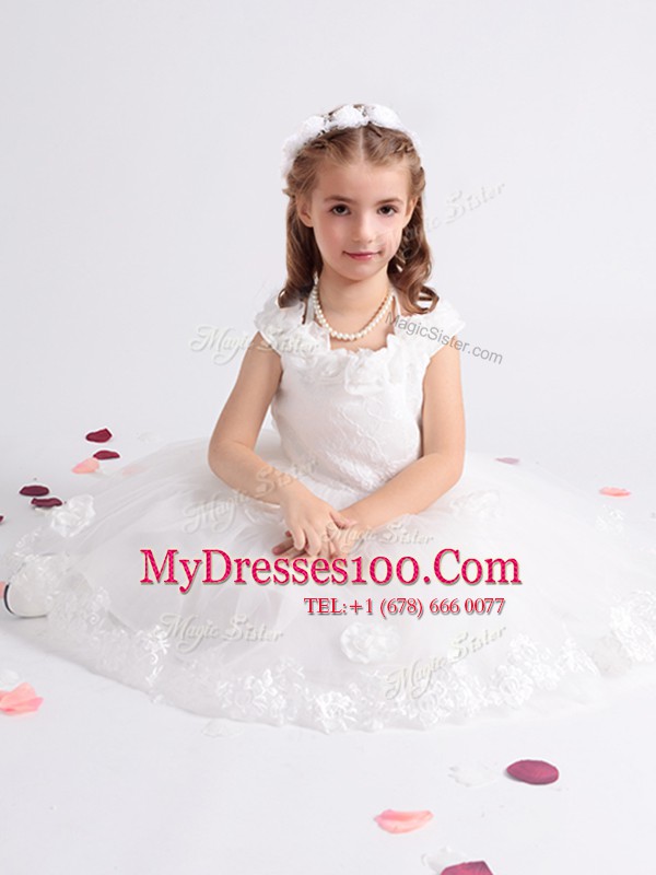 Chic Scoop White Ball Gowns Lace and Appliques and Hand Made Flower Flower Girl Dresses Zipper Tulle Cap Sleeves Tea Length