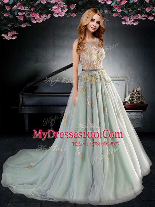 Discount Backless Scoop Sleeveless With Brush Train Appliques and Bowknot Apple Green Tulle