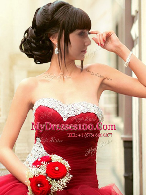 Sweetheart Sleeveless Quince Ball Gowns Floor Length Beading and Ruffles Red Tulle