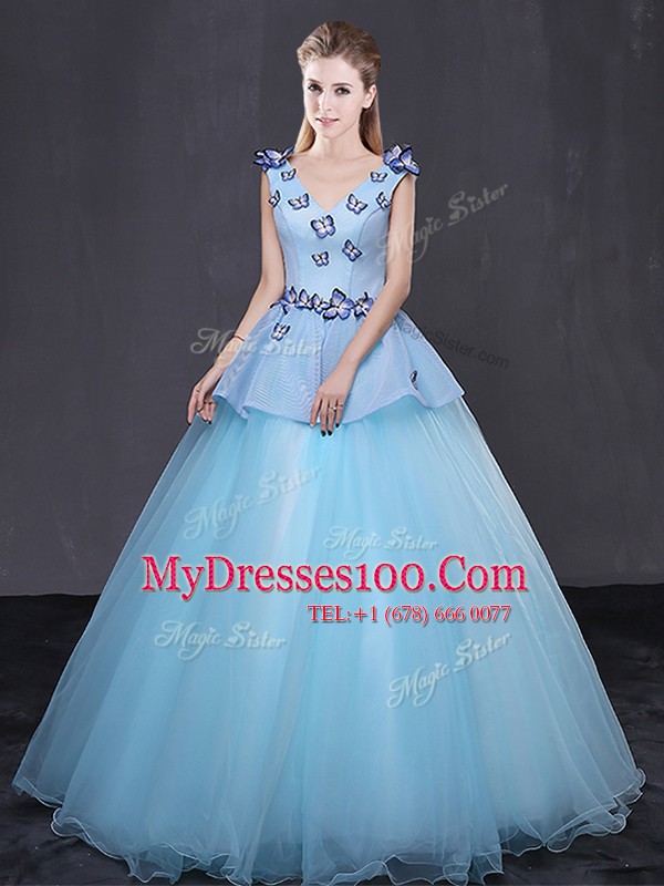 High Class V-neck Sleeveless Tulle Quinceanera Gowns Appliques Lace Up