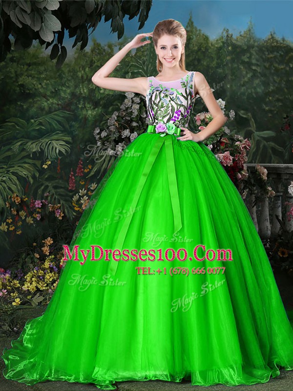 Scoop Zipper 15 Quinceanera Dress Appliques and Belt Sleeveless Brush Train