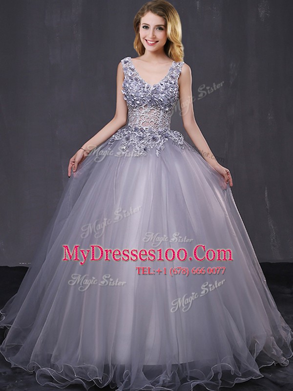 Custom Made Grey Ball Gowns Appliques Quince Ball Gowns Lace Up Tulle Sleeveless Floor Length