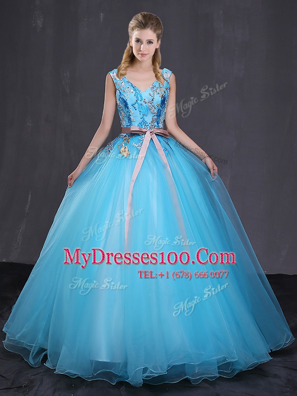 Sleeveless Floor Length Appliques and Belt Lace Up Vestidos de Quinceanera with Blue