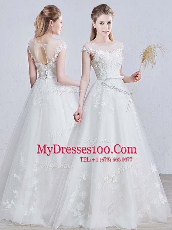 Modern Scoop White Short Sleeves Tulle Lace Up Wedding Gown for Wedding Party