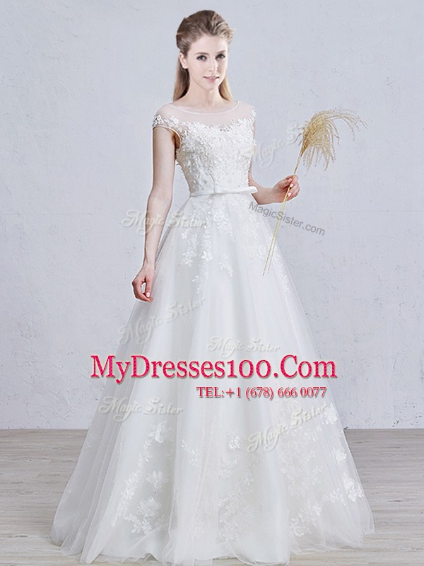 Modern Scoop White Short Sleeves Tulle Lace Up Wedding Gown for Wedding Party
