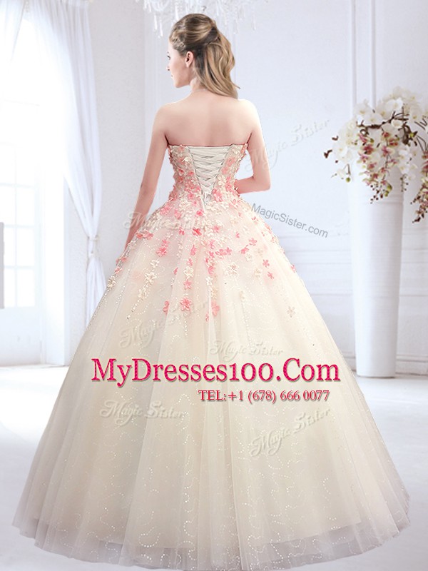 White A-line Sweetheart Sleeveless Tulle Floor Length Lace Up Appliques Bridal Gown
