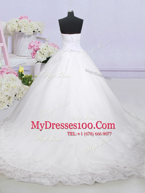 White Sweetheart Neckline Beading and Lace Wedding Gowns Sleeveless Lace Up