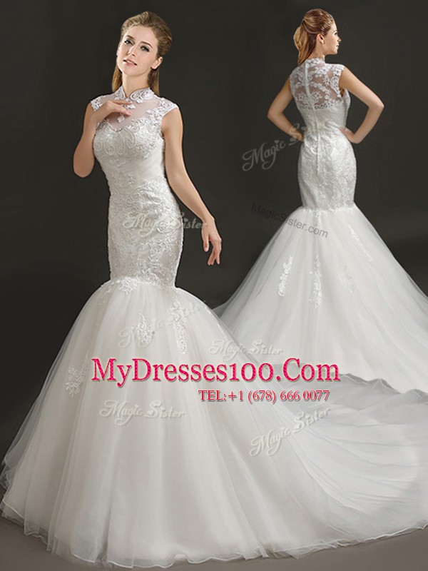 Fine Mermaid White Sleeveless With Train Lace and Appliques Zipper Wedding Gown