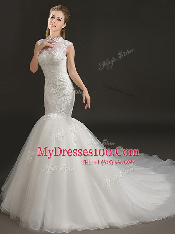 Fine Mermaid White Sleeveless With Train Lace and Appliques Zipper Wedding Gown