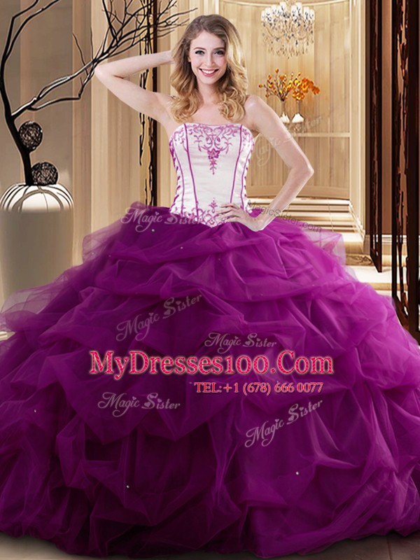 Sleeveless Embroidery and Ruffled Layers Lace Up Quinceanera Gown