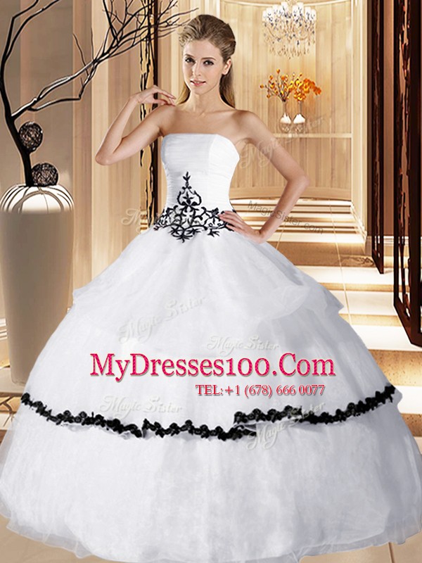 Deluxe Strapless Sleeveless Organza Quinceanera Gowns Appliques and Ruffled Layers Lace Up