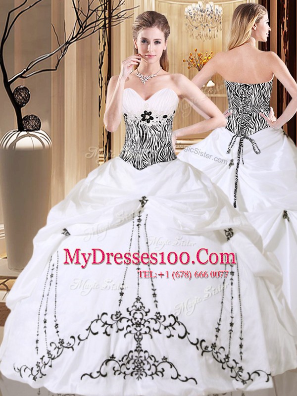 Admirable Pick Ups Sweetheart Sleeveless Lace Up Quinceanera Gown White Taffeta