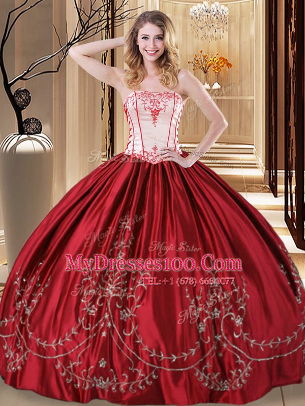 Strapless Sleeveless Quinceanera Gown Floor Length Embroidery Wine Red Taffeta